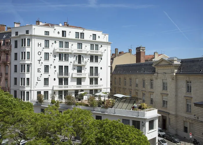 Collège Hôtel Lyon